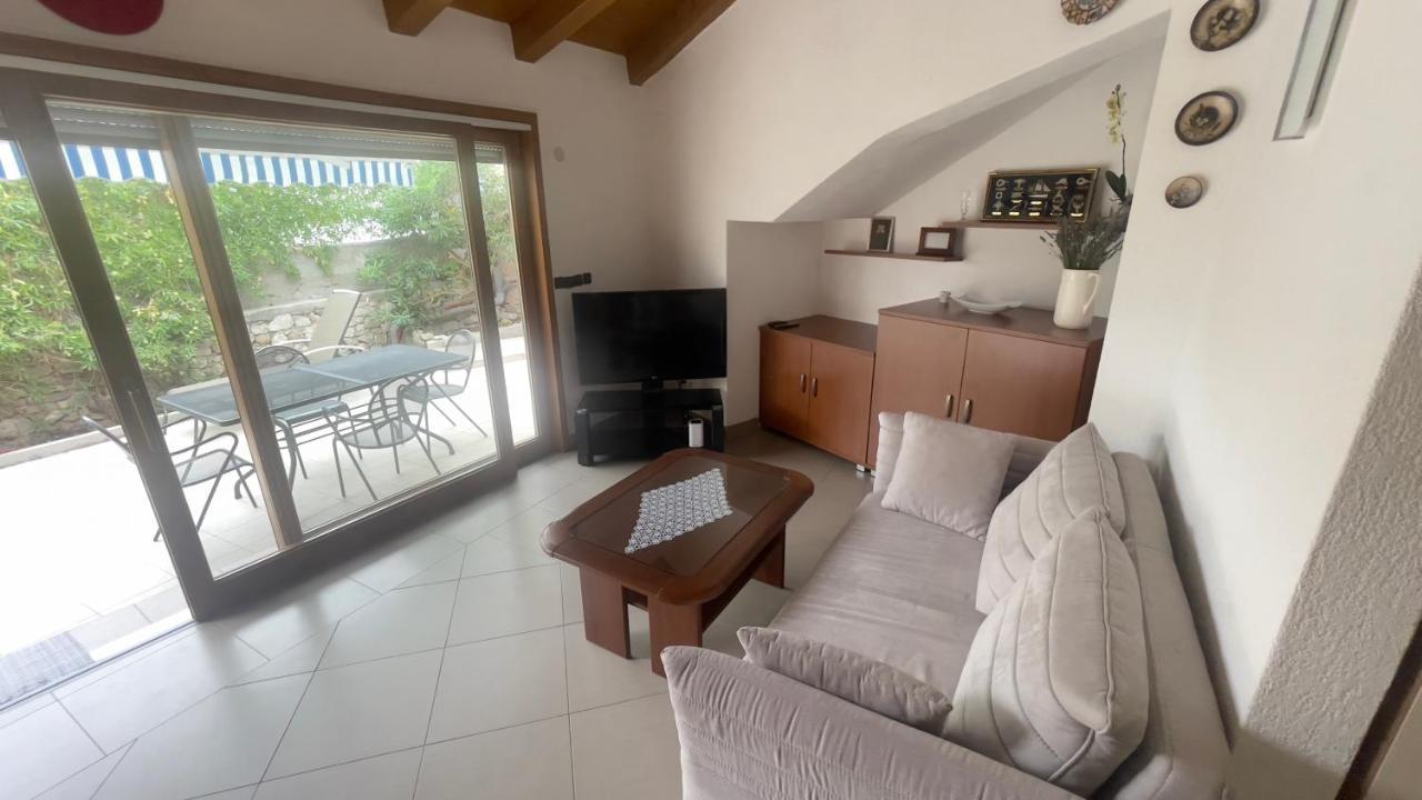 Apartamento Arbe Downtown Rab Town Exterior foto