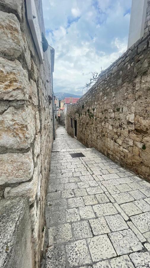 Apartamento Arbe Downtown Rab Town Exterior foto
